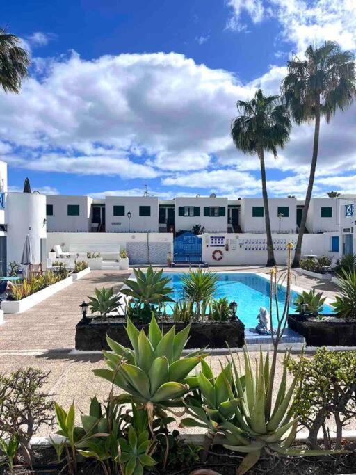 17 Puerto Del Carmen Blueshark Lägenhet Exteriör bild